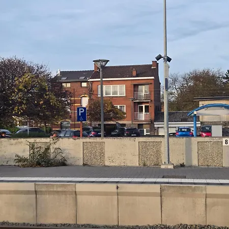 Apartment Vintage Station