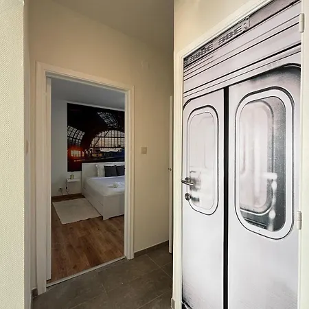 Vintage Station アパート アンス