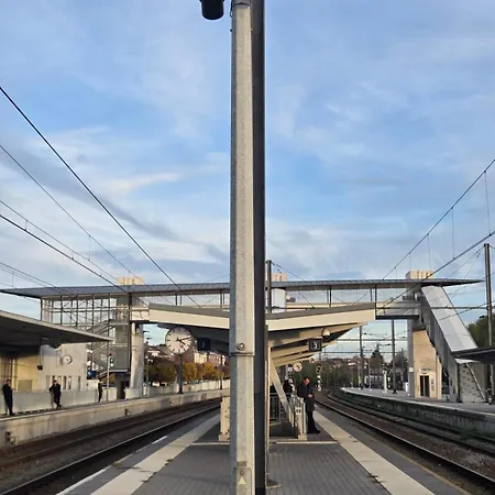 Vintage Station Ans