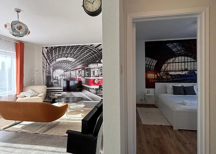 Vintage Station Apartment Ans