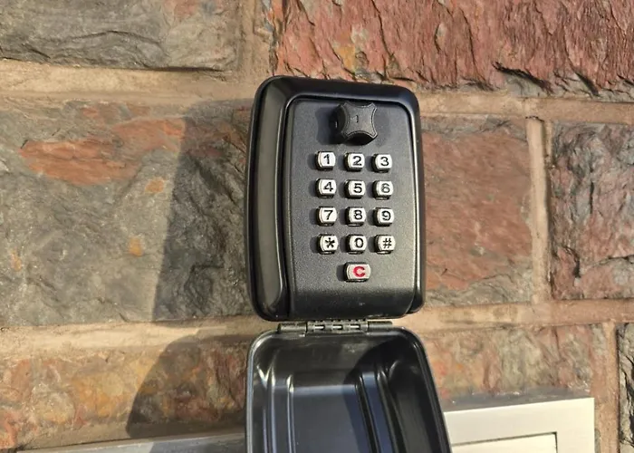 Vintage Station Apartment Ans