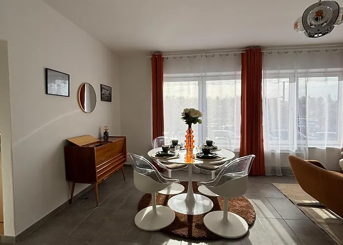 Apartment Vintage Station